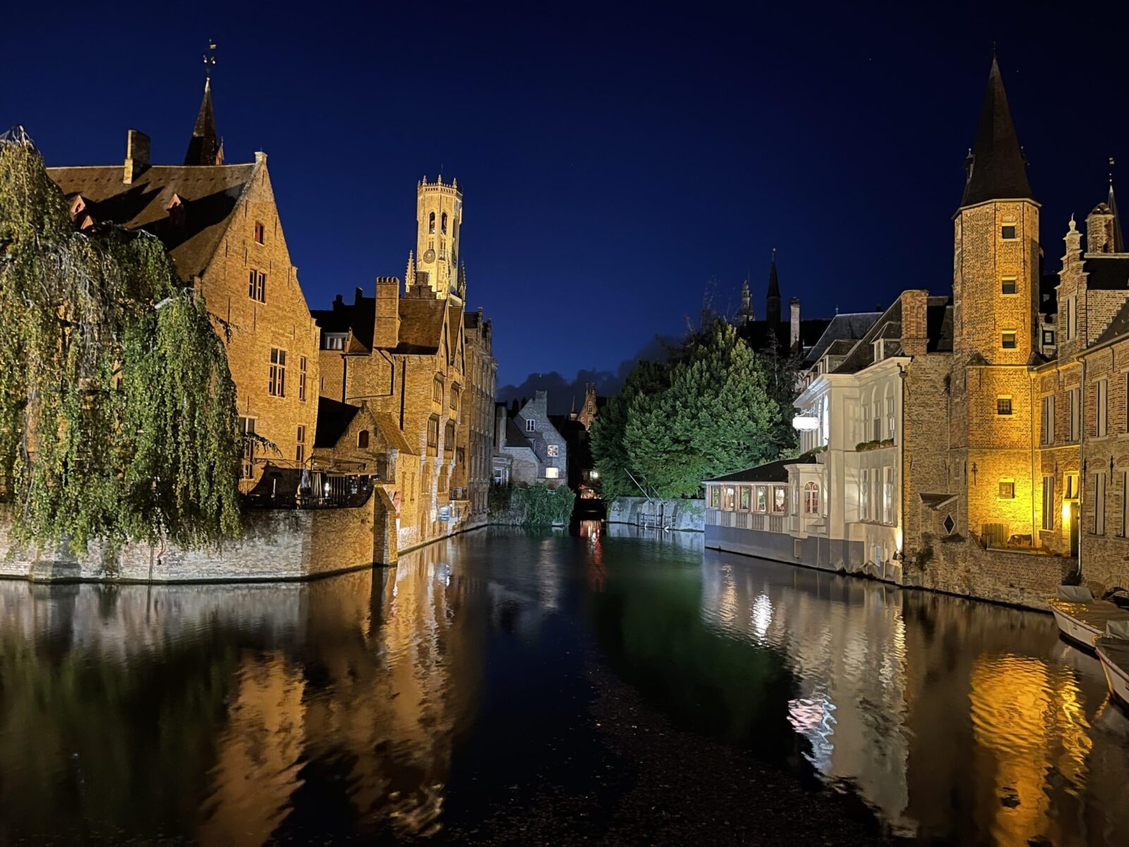 nighttime canal bruges