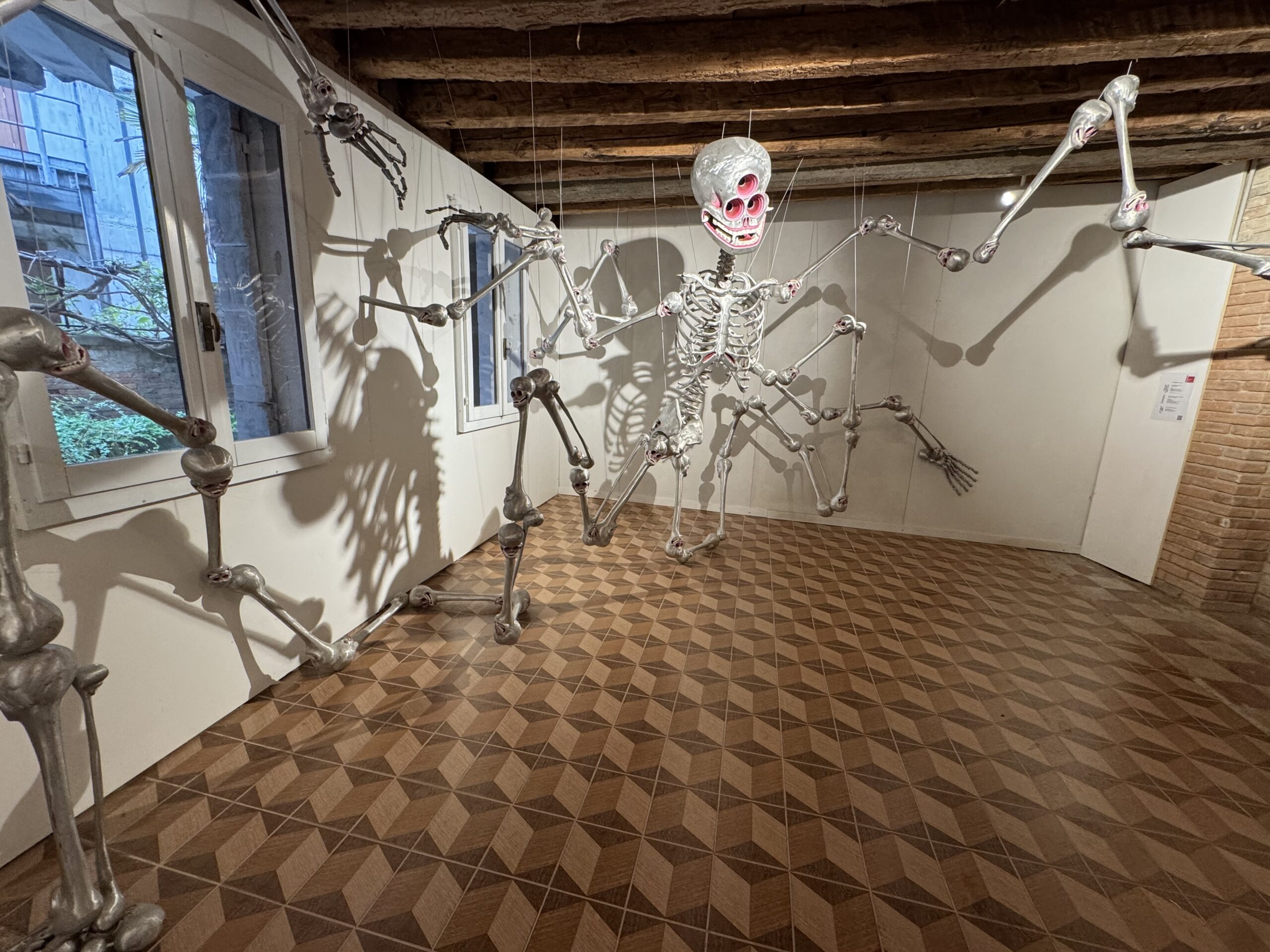 Skeleton sculpture Venice Biennale